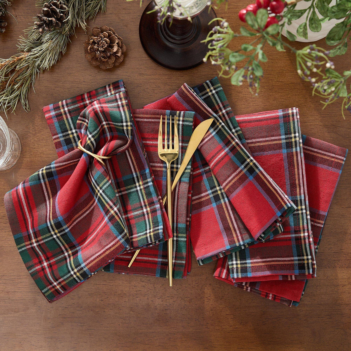Stowe Tartan Holiday Plaid Cotton Napkins, Set of 8: Red