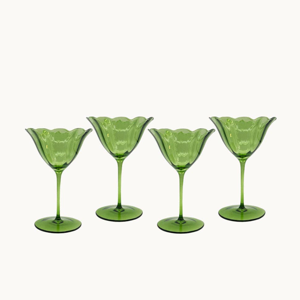 Lily green wine glass set (set of 4)