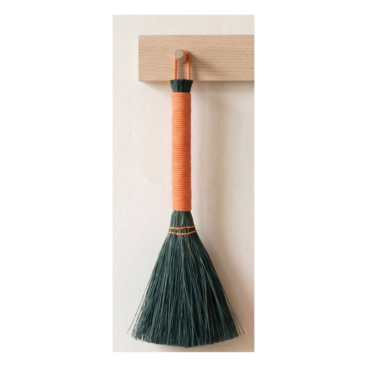 Seagrass Brush, Green & Orange