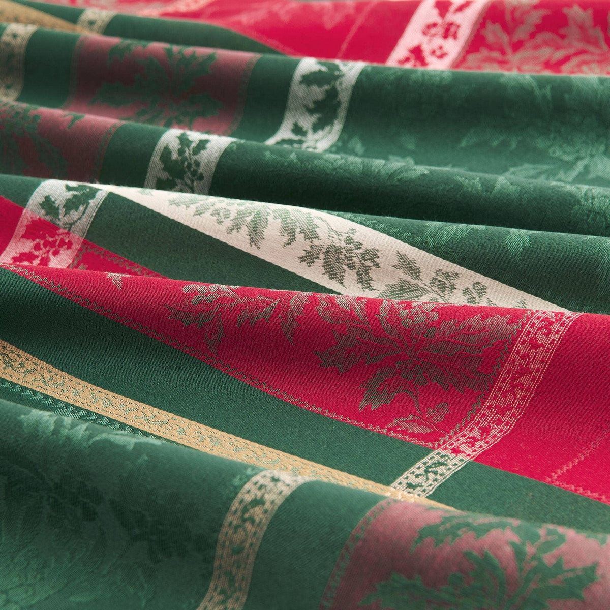 Merry and Festive Jacquard Tablecloth: 60x120