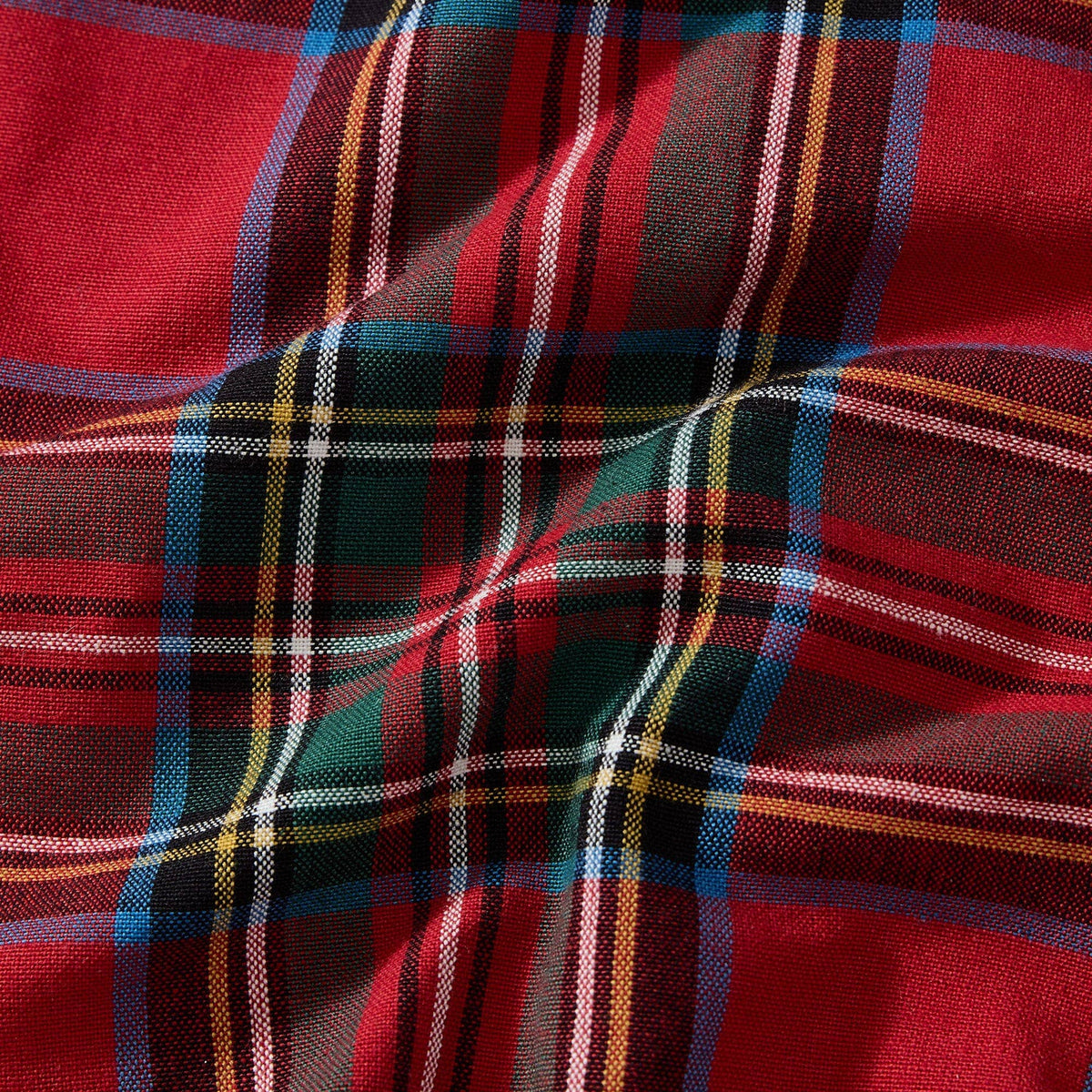 Stowe Tartan Holiday Plaid Tablecloth: Red / 60"x120"