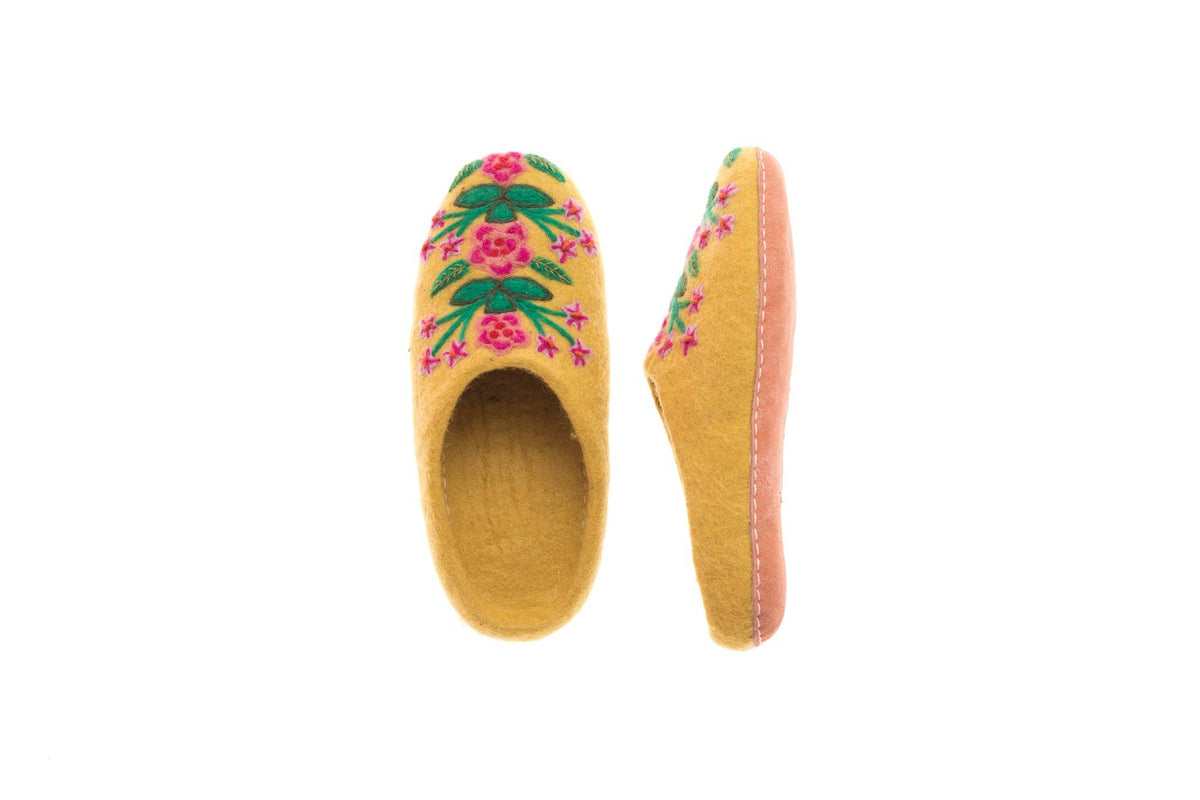 Secret Garden Slippers: Mustard / Large