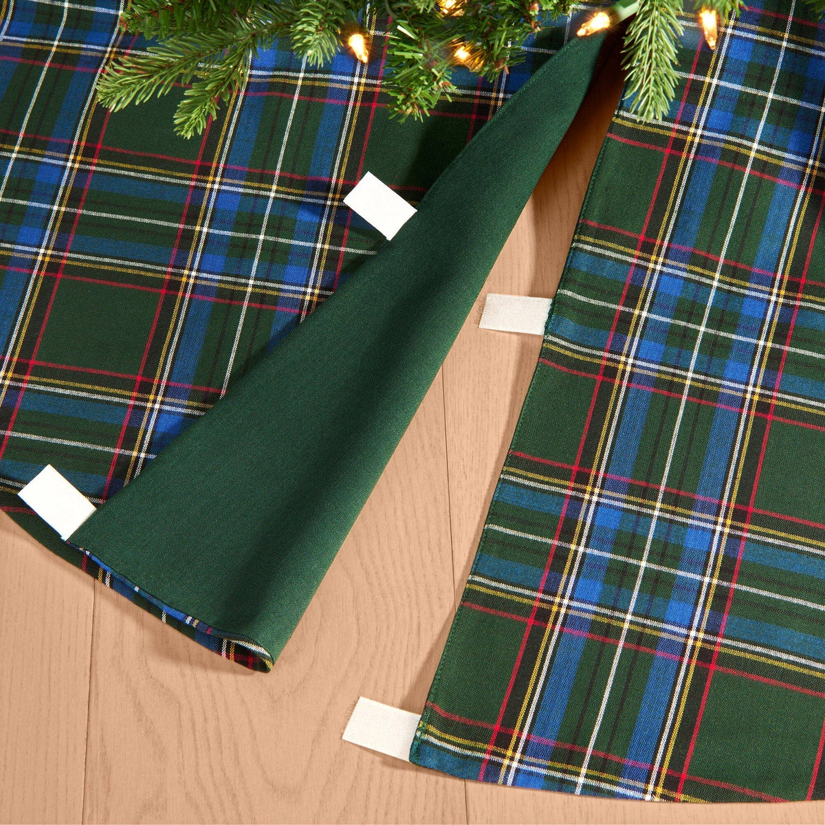 Stowe Tartan Plaid Christmas Tree Skirt: Green