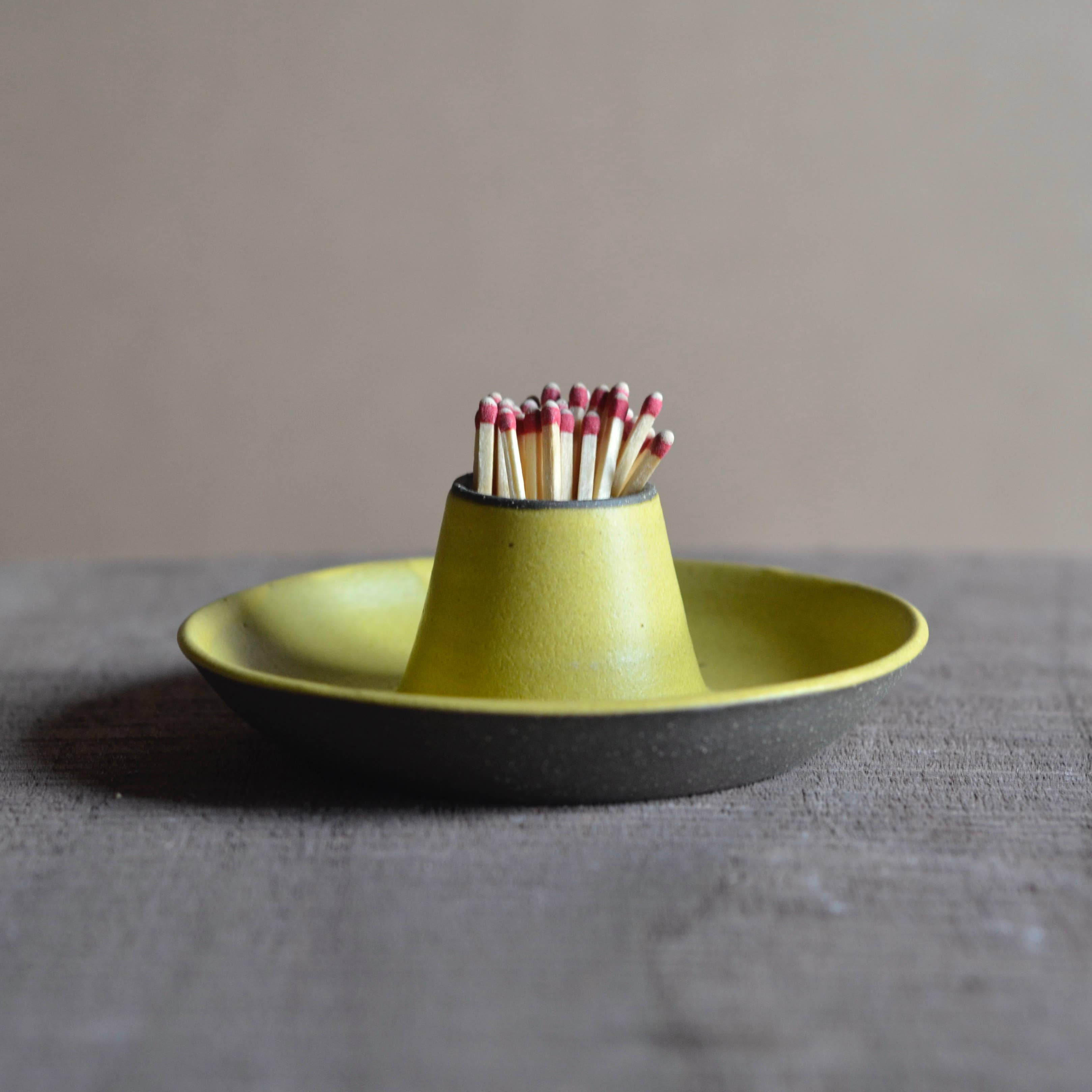 Match Striker - Matte Yellow