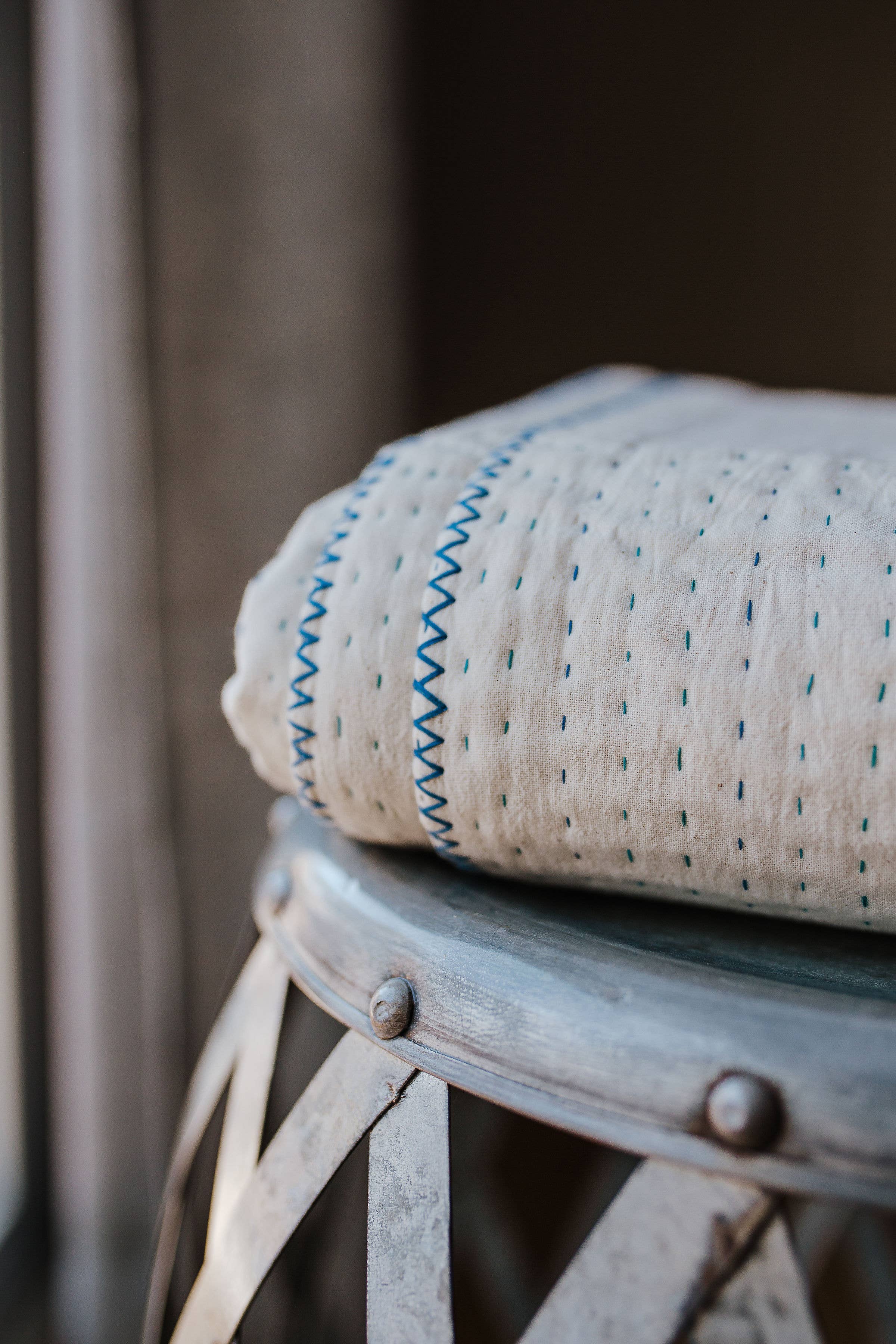 Basha Natural/Unbleached Cotton Twin Blanket: Taupe