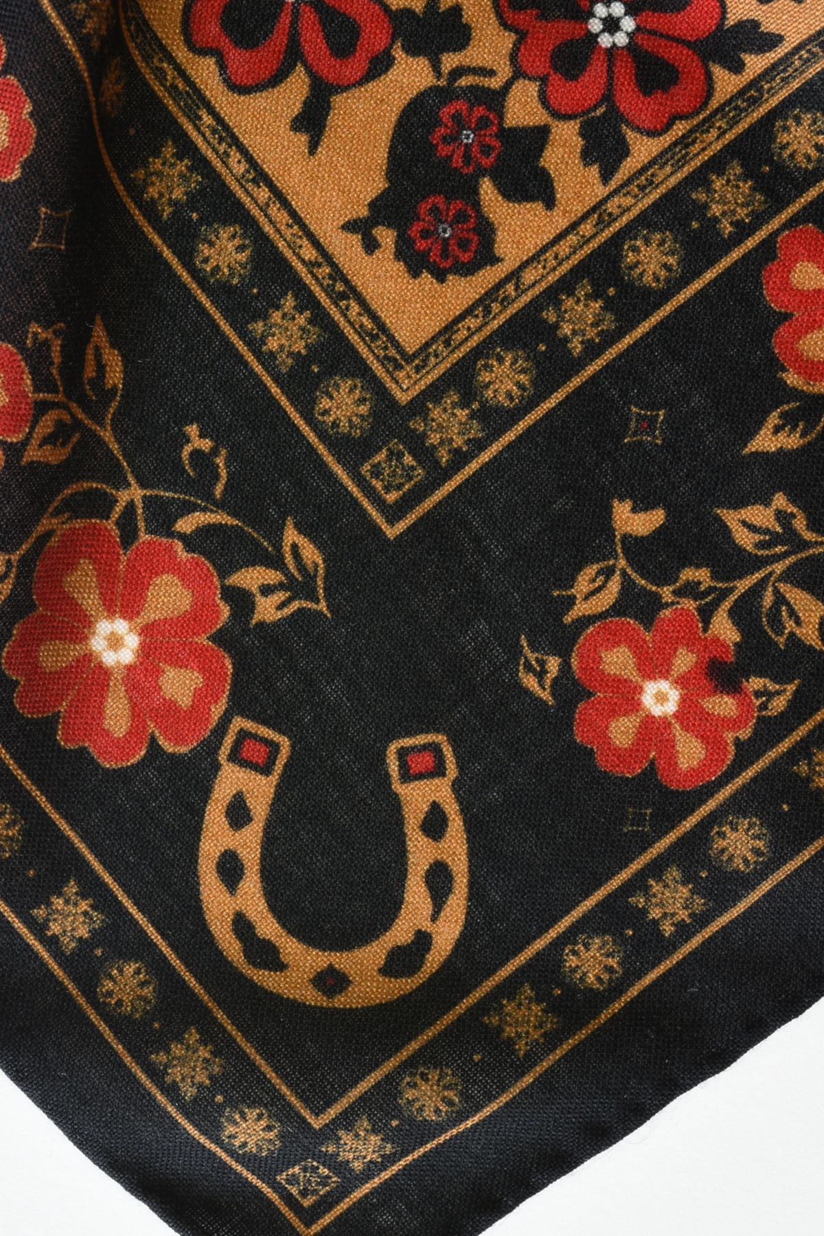 Western Floral Horseshoe 100% Wool Bandana: One size