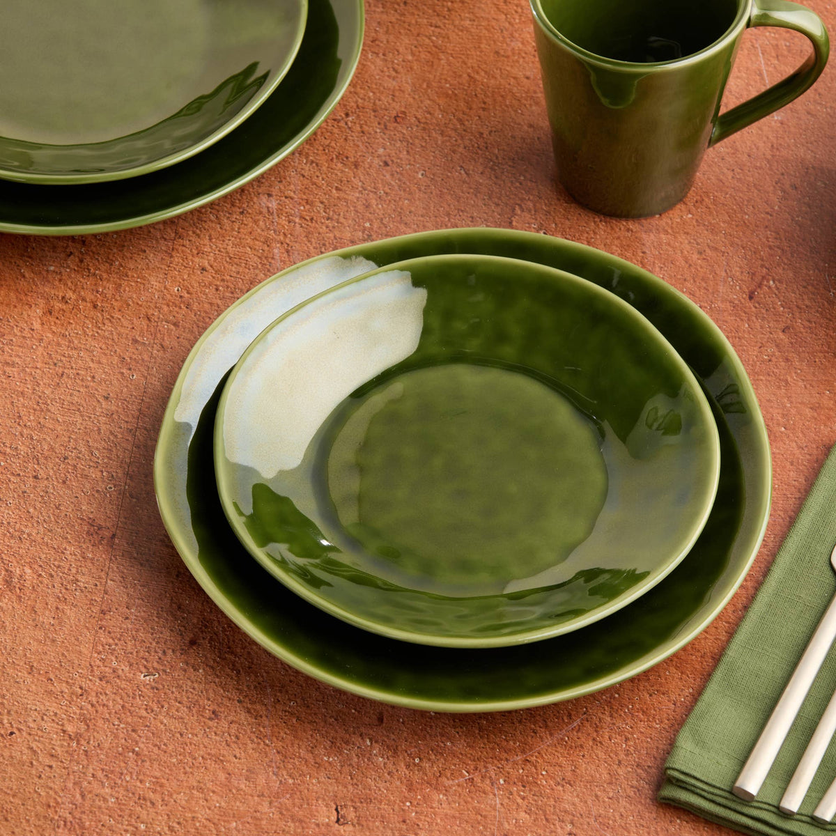 Verde Salad Plate 9in