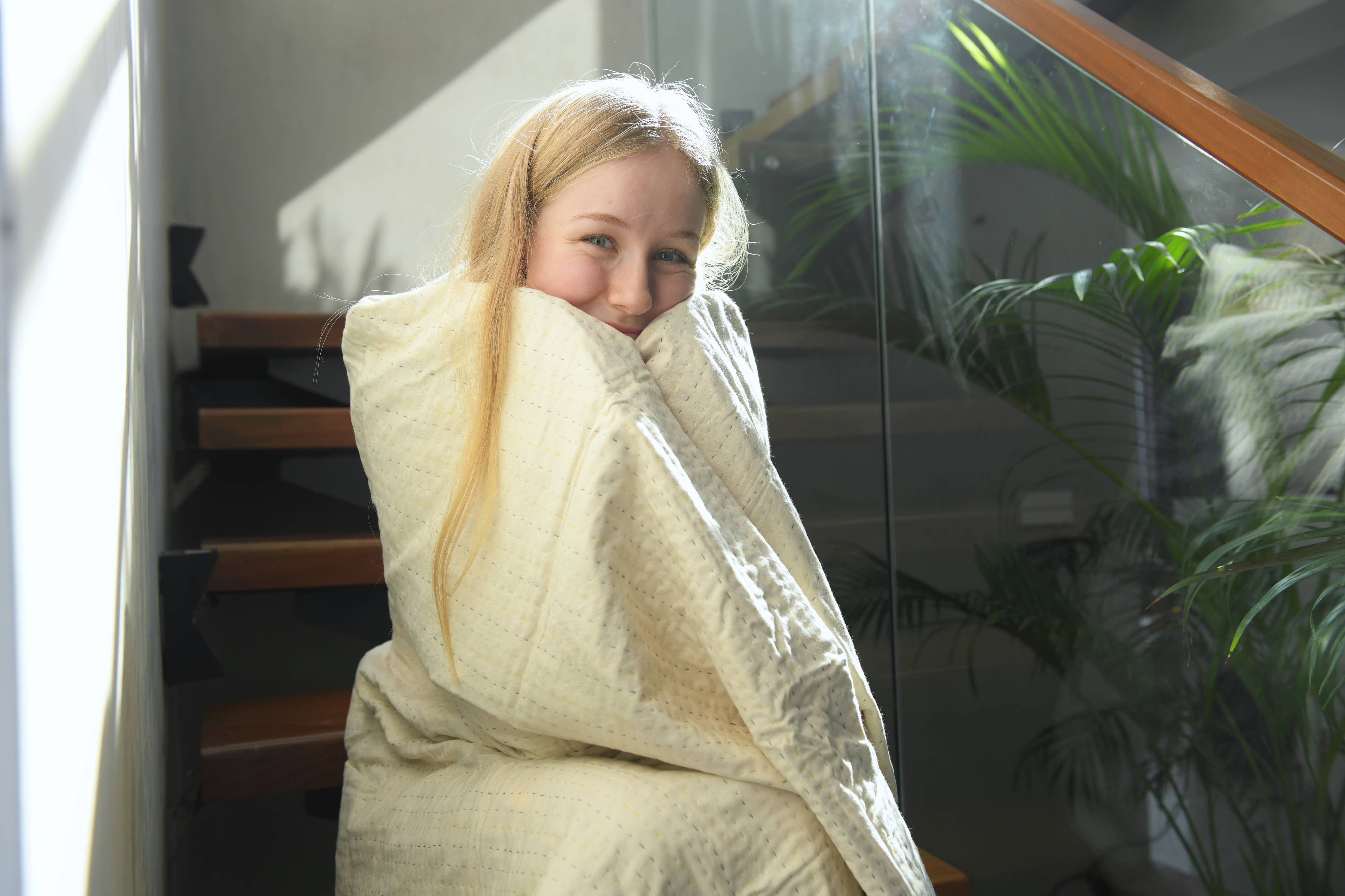 Basha Natural/Unbleached Cotton Twin Blanket: Shades of blue