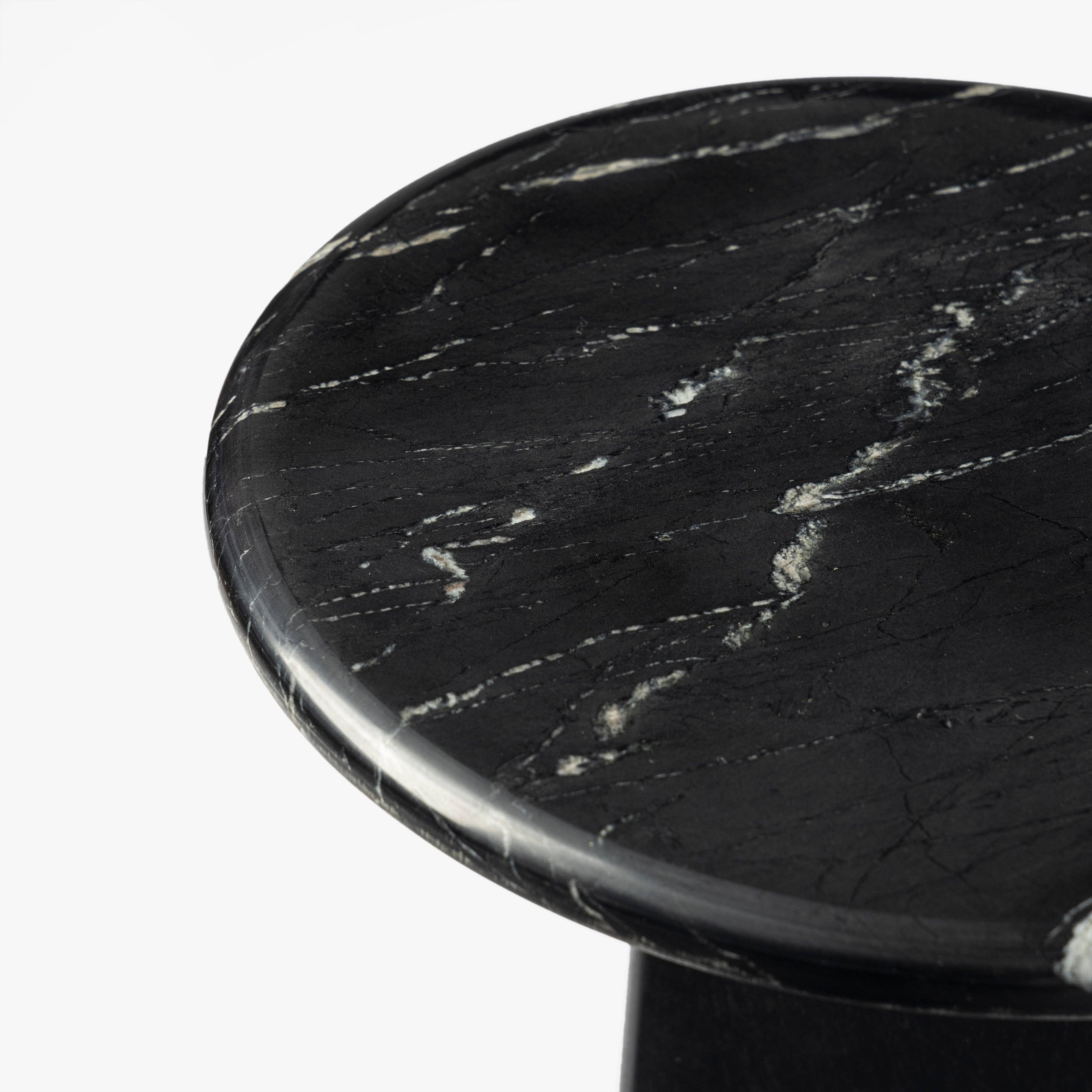 Ellen Drink Table: BLACK