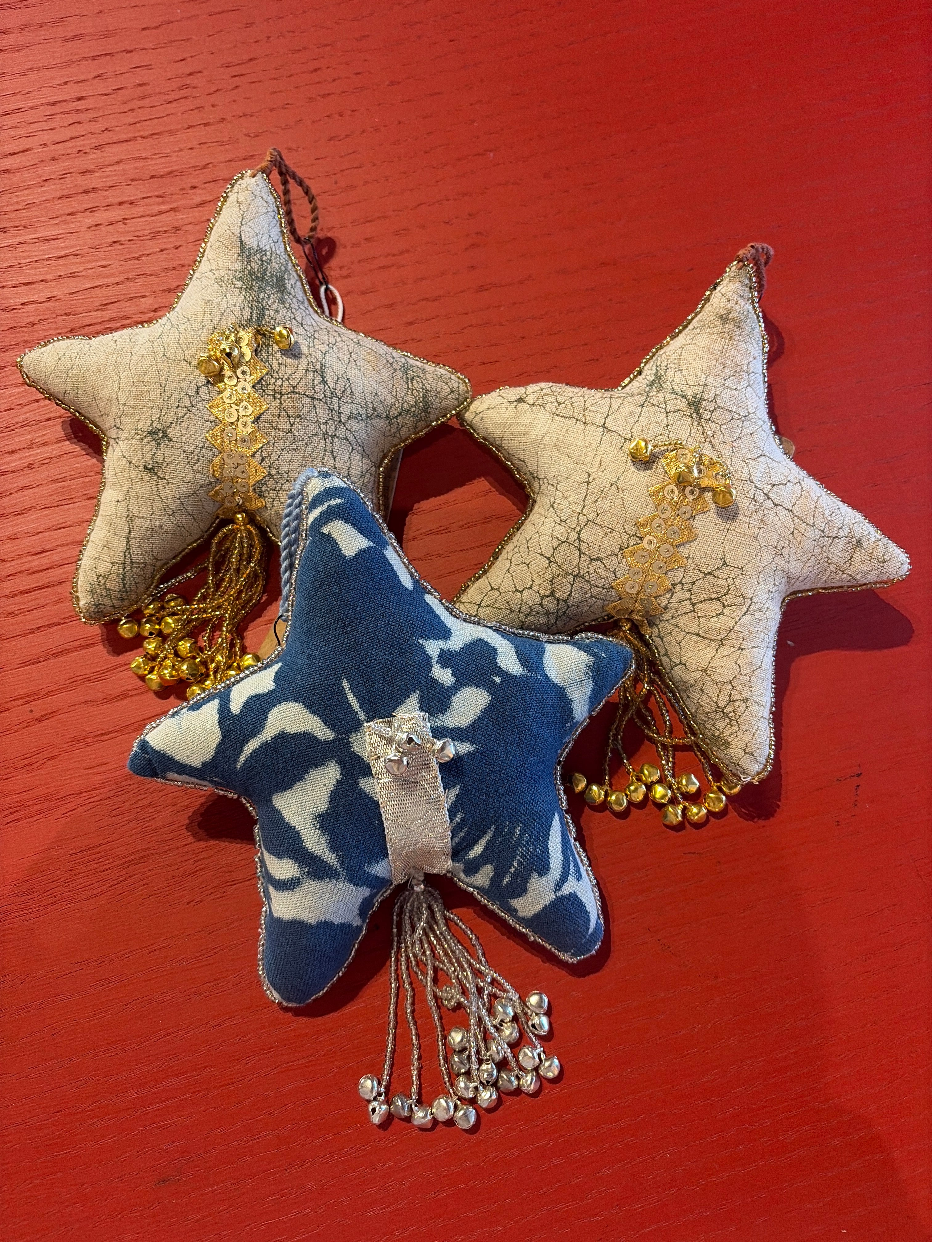 Star Holiday Ornament Cream