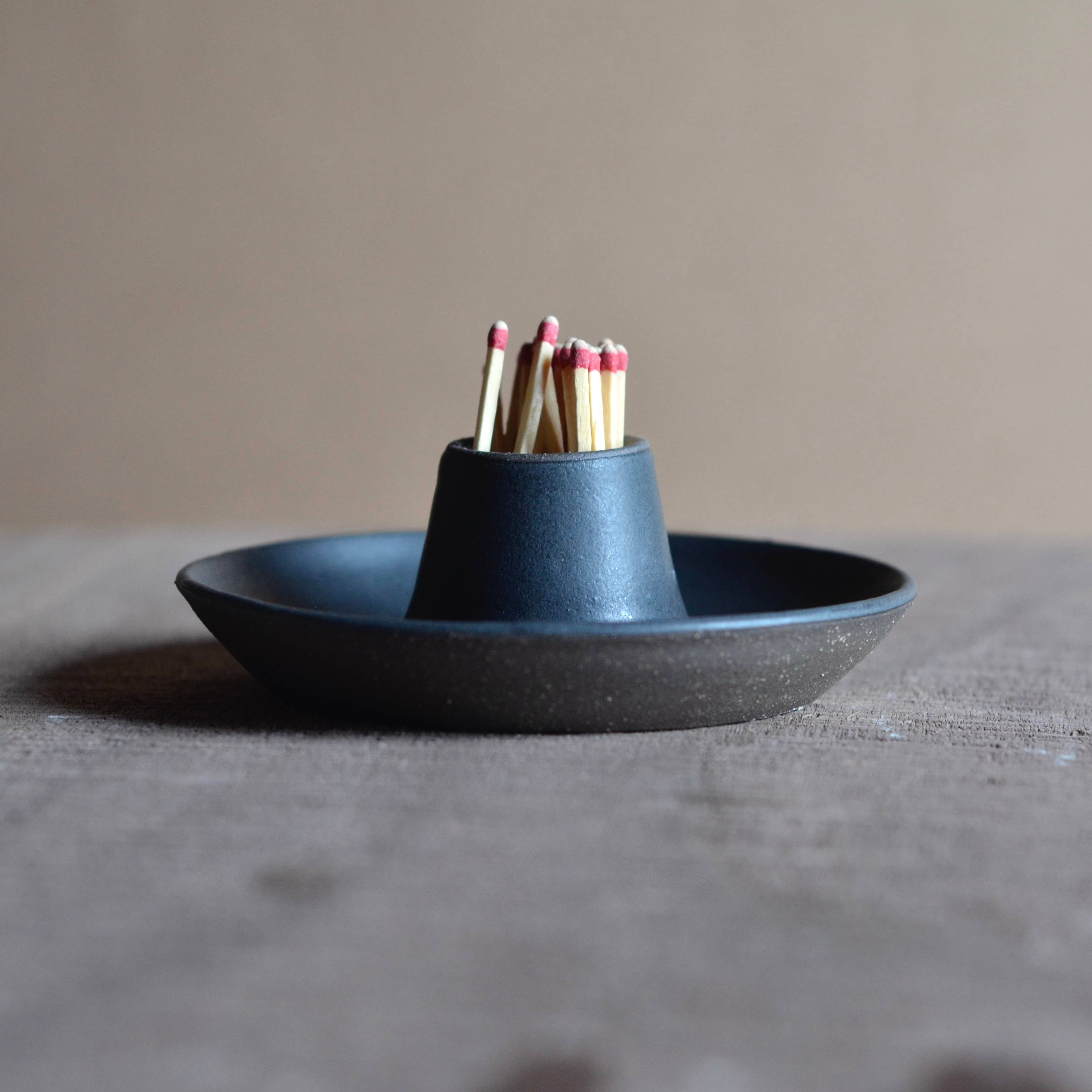 Match Striker - Matte Black