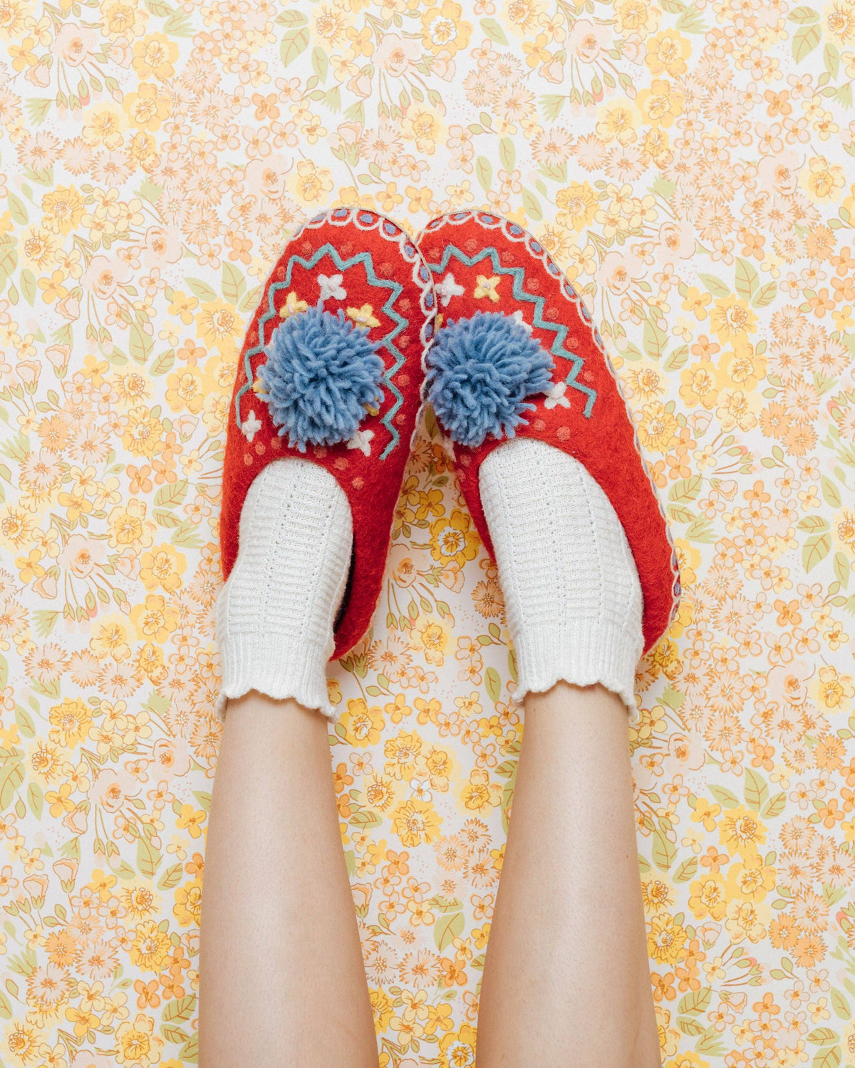 Lena Slipper: Red / Medium