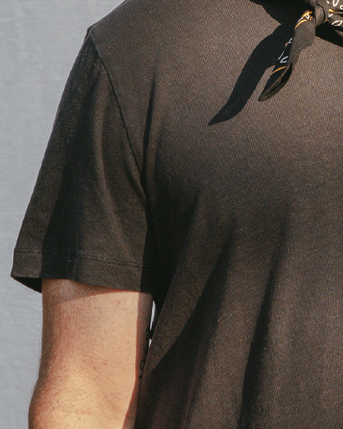 Harbor Tee: Black / L