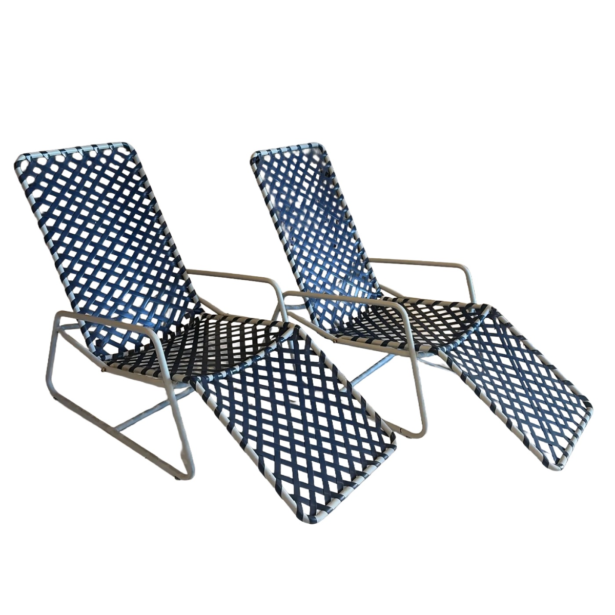 Pair of 1980s Outdoor Loungers by Brown Jordan