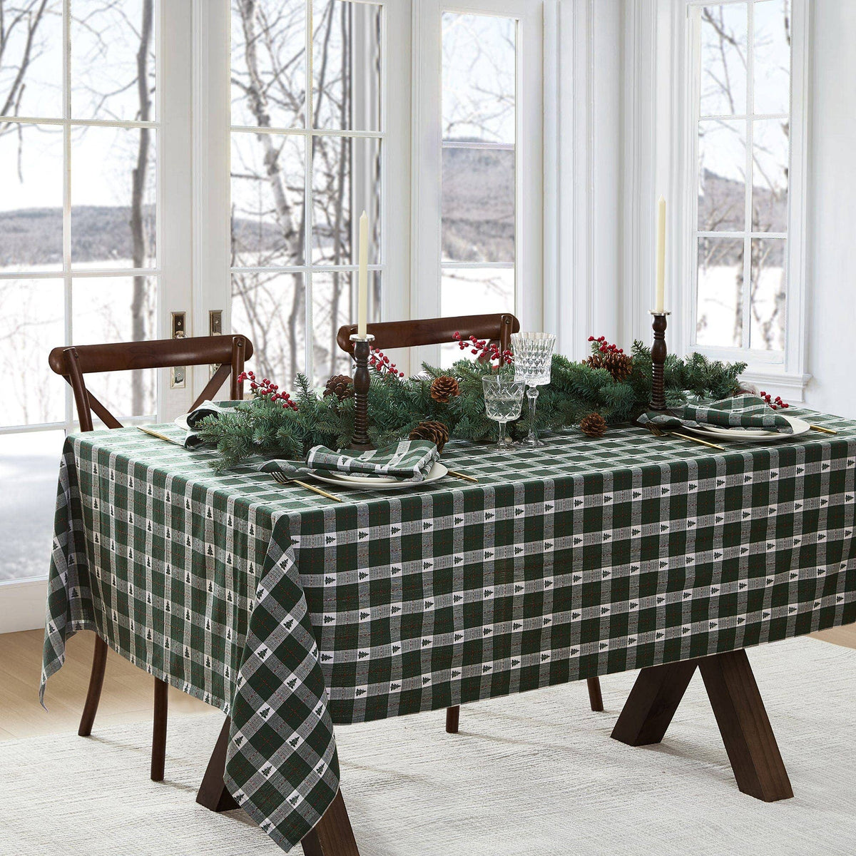 Sherwood Tree Dobby Cotton Tablecloth: Green / 60"x120"