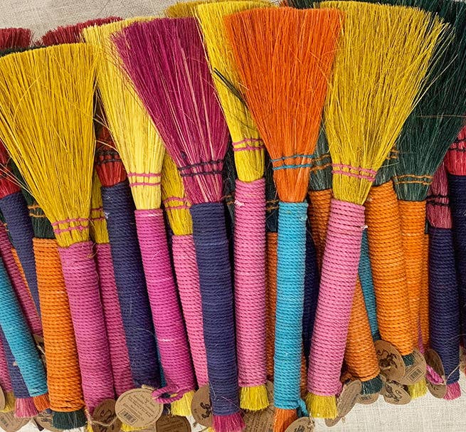 Seagrass Brush, Green & Orange