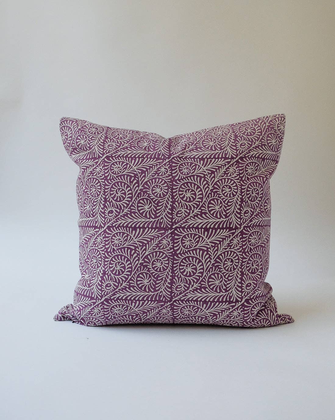 Madhu - Hand Block-printed Linen Pillowcase (Aubergine): 18x18